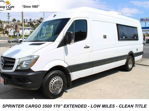 Used 2016 Mercedes-Benz Sprinter 3500 image 1