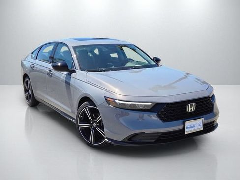 New 2026 Honda Accord SE image 1