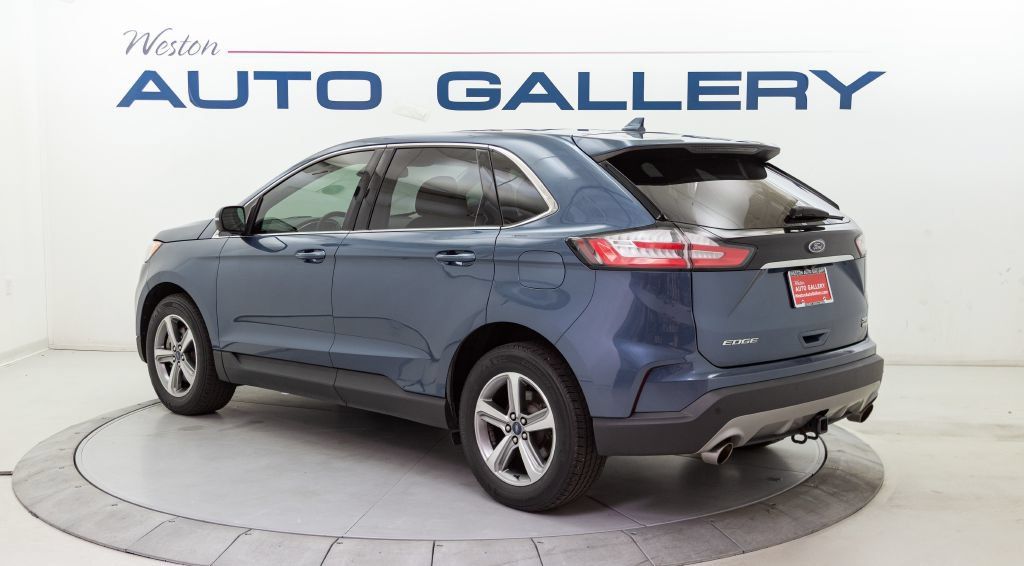 Used 2019 Ford Edge SEL w/ Equipment Group 201A AWD/4WD image 3