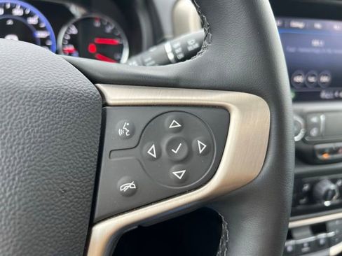 Used 2024 GMC Terrain Denali w/ Denali Premium Package AWD/4WD image 16