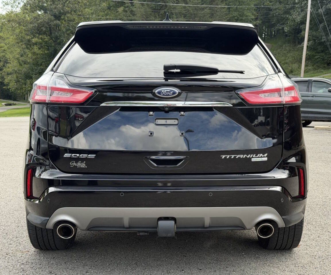Used 2020 Ford Edge Titanium w/ Equipment Group 301A AWD/4WD image 7
