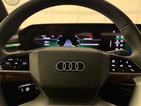 Used 2025 Audi A5 2.0T Premium w/ Convenience Package AWD/4WD image 11