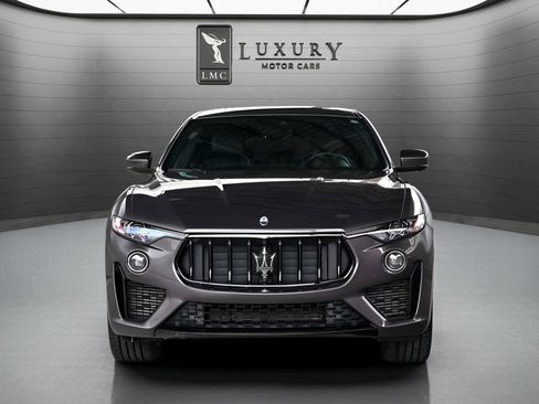 Used 2023 Maserati Levante Modena AWD/4WD image 3