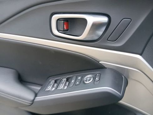 Used 2025 Acura Integra A-Spec image 16