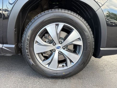 Used 2020 Subaru Ascent Premium w/ Convenience Package AWD/4WD image 6