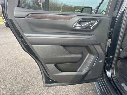 Used 2024 Chevrolet Tahoe LT image 15