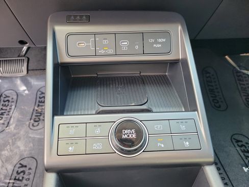 New 2026 Hyundai Kona Limited image 32