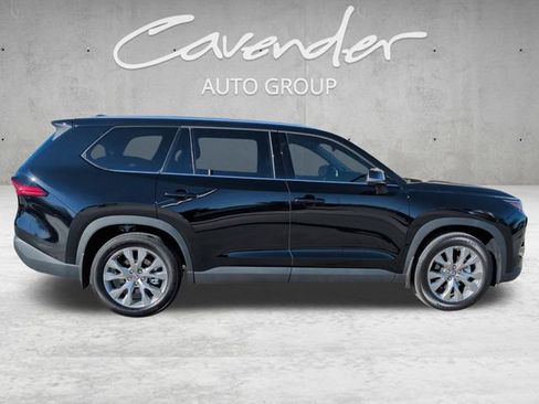 Used 2026 Toyota Grand Highlander Limited image 17