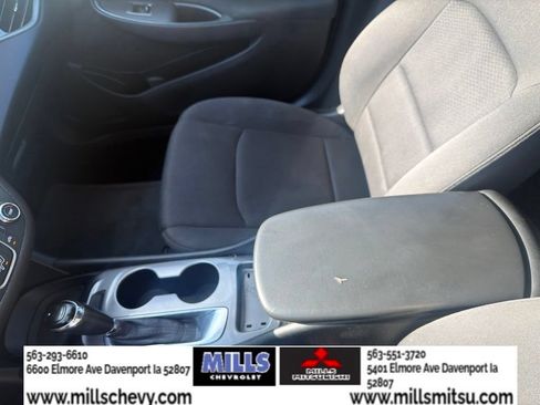 Used 2020 Chevrolet Malibu RS FWD image 19