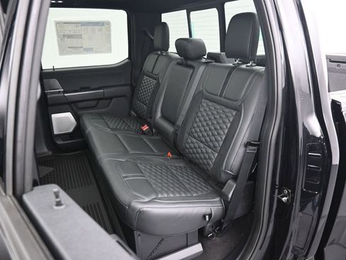 New 2025 Ford F150 Lariat w/ Equipment Group 502A High image 26