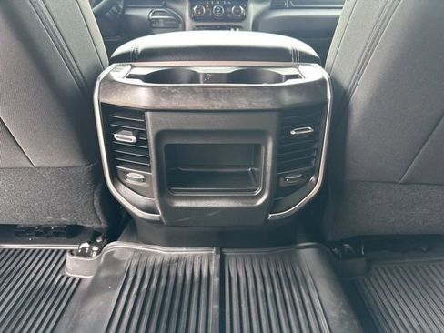 Used 2024 RAM 2500 Big Horn w/ Night Edition AWD/4WD image 33