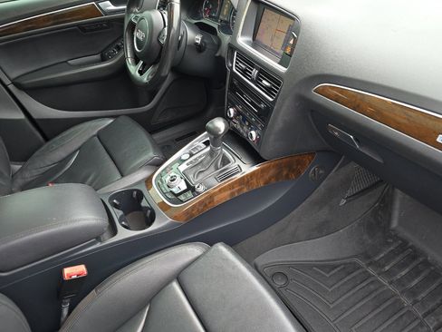 Used 2013 Audi Q5 3.0T Premium Plus w/ Audi MMI Navigation Plus Pkg image 18