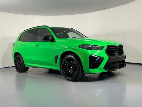 Used 2025 BMW X5 M Competition w/ Executive Package AWD/4WD image 2