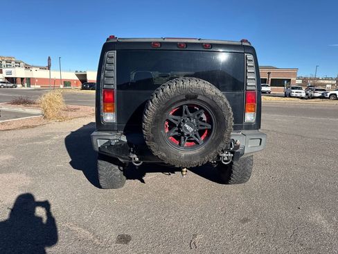 Used 2003 HUMMER H2 w/ Preferred Equipment Group image 6