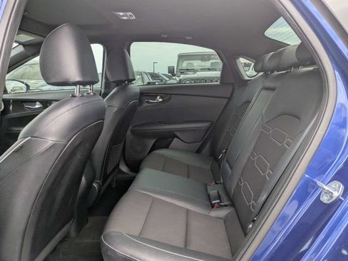 Used 2021 Kia Forte GT-Line w/ GT-Line Premium Package FWD image 12