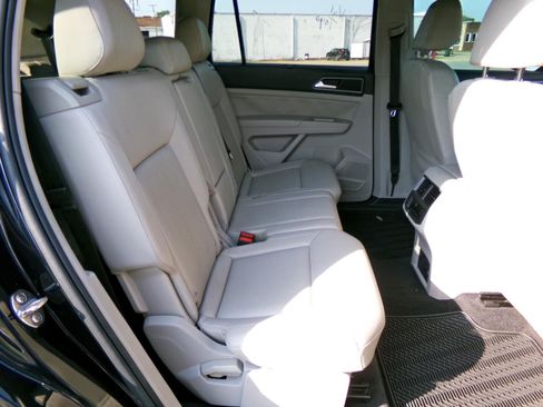 Used 2019 Volkswagen Atlas SE FWD image 15
