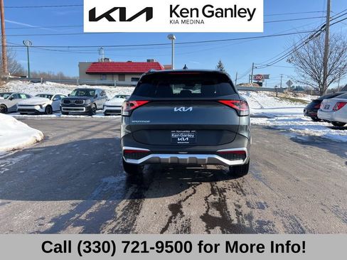 Certified 2025 Kia Sportage EX w/ Premium Package image 12