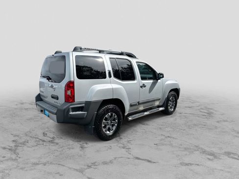 Used 2015 Nissan Xterra PRO-4X w/ Pro-4x Leather Package AWD/4WD image 8