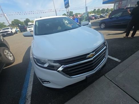 Used 2018 Chevrolet Equinox LT AWD/4WD image 4
