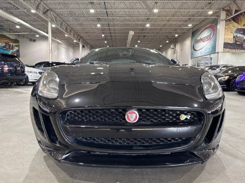 Used 2015 Jaguar F-TYPE R image 27