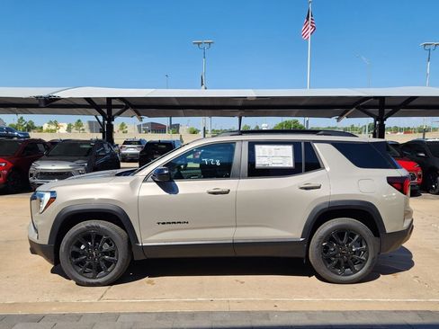 New 2026 GMC Terrain Elevation w/ Black Edition image 7