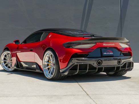 Used 2022 Maserati MC20 Coupe RWD image 12
