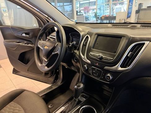 Used 2019 Chevrolet Equinox LT FWD image 21