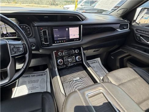 Used 2021 GMC Yukon Denali w/ Denali Premium Package RWD image 45