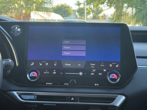 Used 2024 Lexus RX 350h image 29