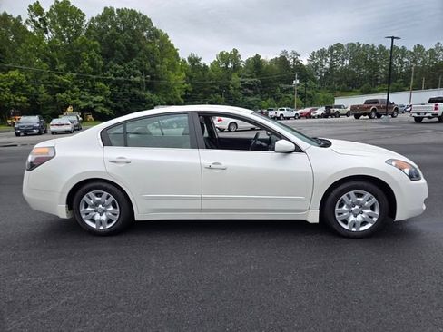 Used 2009 Nissan Altima 2.5 S w/ Convenience Pkg FWD image 9