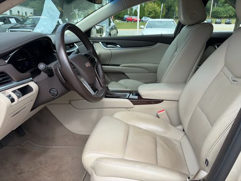 Used 2016 Cadillac XTS FWD image 11