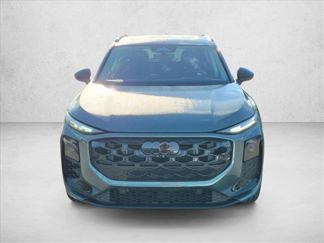 Used 2026 Audi Q3 quattro 2.0T AWD/4WD image 2
