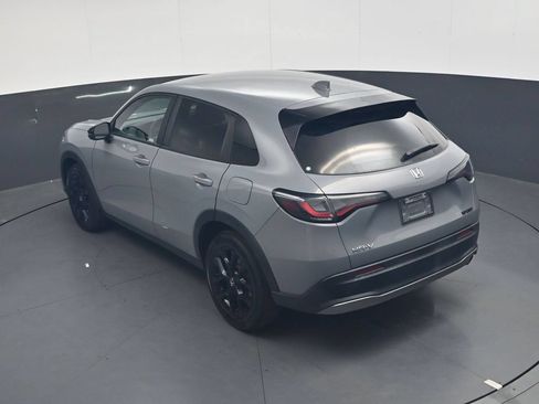 Used 2024 Honda HR-V Sport image 25