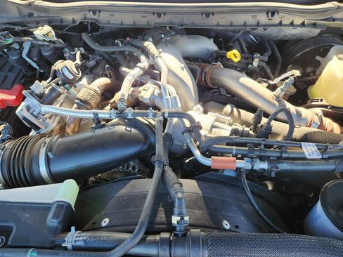 Used 2024 Ford F250 Limited w/ FX4 Off-Road Package image 36