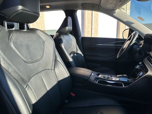 Used 2024 INFINITI QX60 Luxe image 19