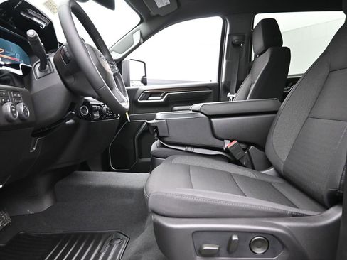 New 2026 Chevrolet Silverado 2500 LT w/ Trail Boss Package image 15