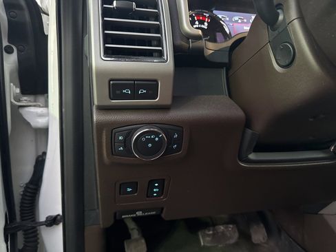 Used 2021 Ford F250 King Ranch w/ King Ranch Ultimate Package image 31