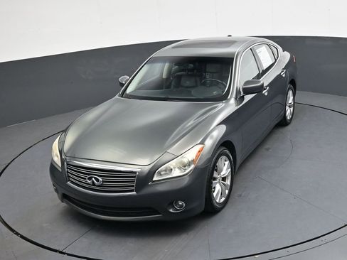 Used 2011 INFINITI M37 w/ Premium Pkg image 34