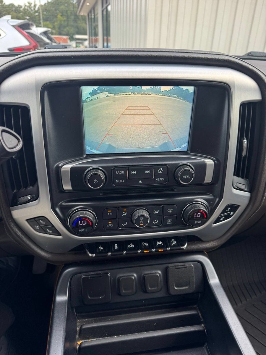 Used 2018 GMC Sierra 1500 SLT AWD/4WD image 17