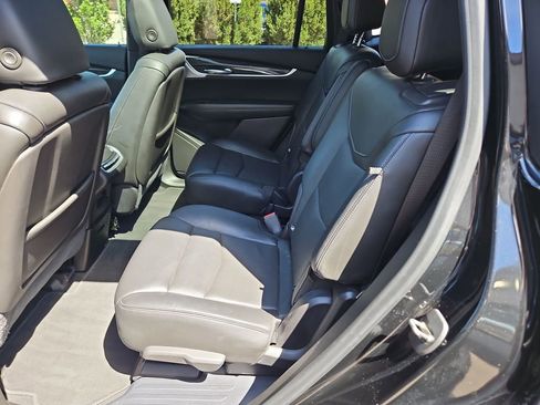 Used 2020 Cadillac XT6 Sport AWD/4WD image 25