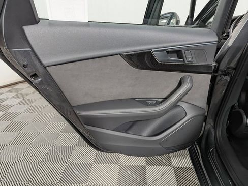 Used 2019 Audi S4 Premium Plus w/ Premium Plus Package image 40