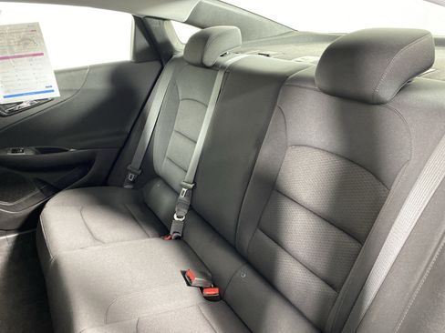 Used 2020 Chevrolet Malibu LS FWD image 31