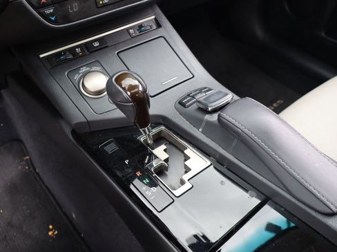 Used 2015 Lexus ES 350 w/ Luxury Package FWD image 20