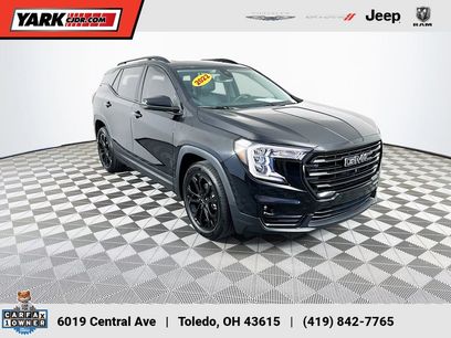 Used 2022 GMC Terrain SLT w/ Tech Package
