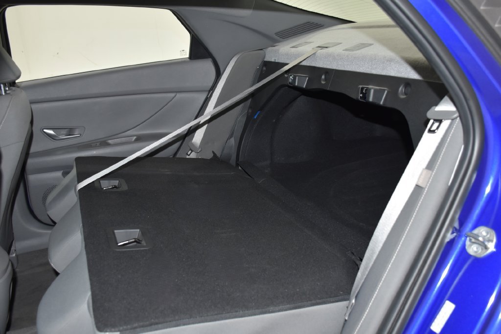 Used 2024 Hyundai Elantra SEL FWD image 27