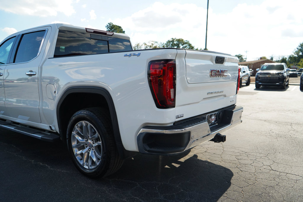 Used 2019 GMC Sierra 1500 SLT w/ SLT Premium Plus Package AWD/4WD image 3