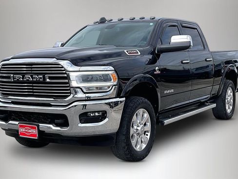 Used 2019 RAM 2500 Laramie AWD/4WD image 2