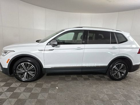 Used 2024 Volkswagen Tiguan Wolfsburg Edition AWD/4WD image 5