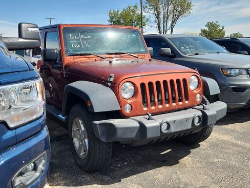 Used 2014 Jeep Wrangler Unlimited Sport w/ Quick Order Package 24S AWD/4WD image 1