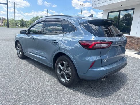 Used 2023 Ford Escape ST-Line w/ Tech Pack #1 FWD image 6